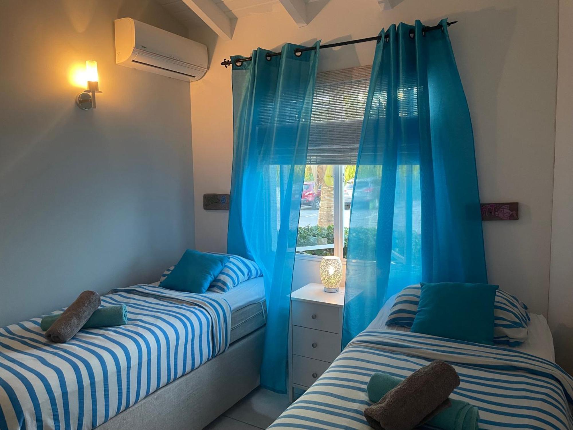 Villa Blue Curacao Jan Thiel Exterior photo